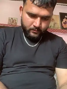 Snapshot of amitsharma7868 chatting on March 3, 2026, 8:32 am amitsharma7868 online show from March 3, 2026, 8:32 am