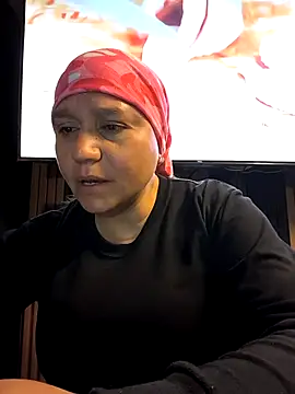 haashkyo online show from November 11, 2025, 2:06 am