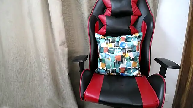 Snapshot of niya-cute chatting on March 14, 2026, 4:57 pm niya-cute online show from March 14, 2026, 4:57 pm