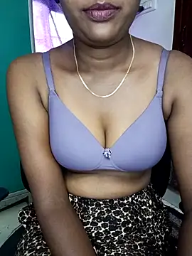 Tamil kavinila online show from September 9, 2025, 7:18 am