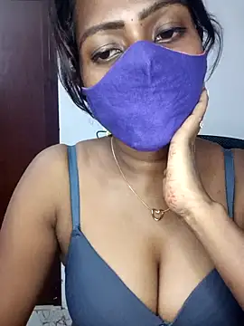 Tamil kavinila online show from November 7, 2025, 4:44 pm