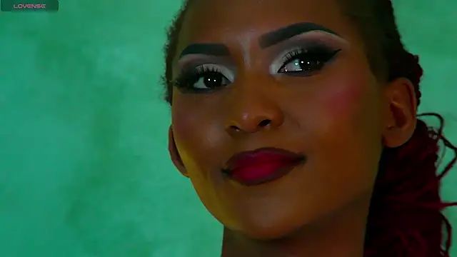 Izzie Sugar online show from October 17, 2025, 7:04 pm