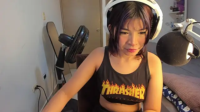 Kirachan98 online show from May 9, 2026, 6:00 pm