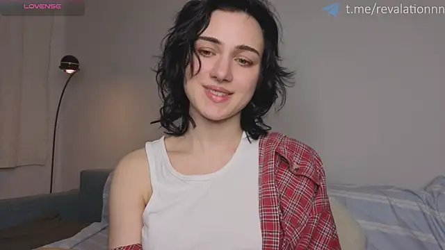 Snapshot of revalation_ chatting on March 3, 2026, 4:47 pm revalation online show from March 3, 2026, 4:47 pm