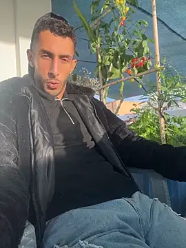 Yasar-Xxxl online show from June 27, 2026, 6:58 pm