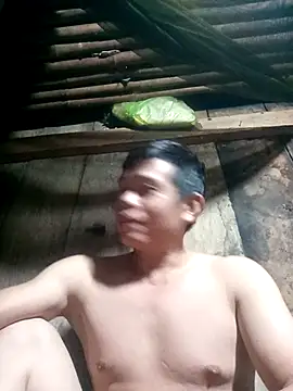 DungLuongg online show from November 8, 2025, 1:58 pm