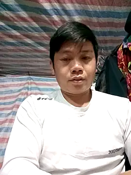 DungLuongg online show from April 1, 2026, 2:25 pm