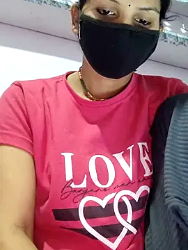 Snapshot of poojam93 chatting on November 4, 2025, 1:42 am poojam93 online show from November 4, 2025, 1:42 am