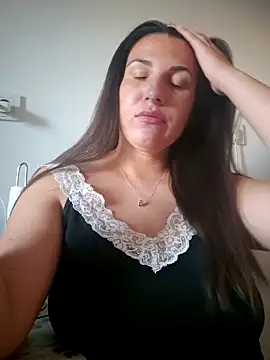 Snapshot of ElsMarya chatting on September 21, 2025, 3:17 pm ElsMarya online show from September 21, 2025, 3:17 pm