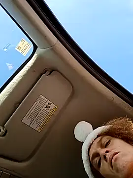 sarahkat86 online show from December 21, 2025, 1:57 pm