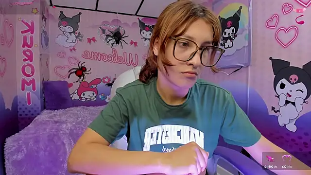 michell  petit  online show from October 15, 2025, 11:51 am