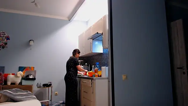 NikiWhite online show from October 7, 2025, 12:55 am