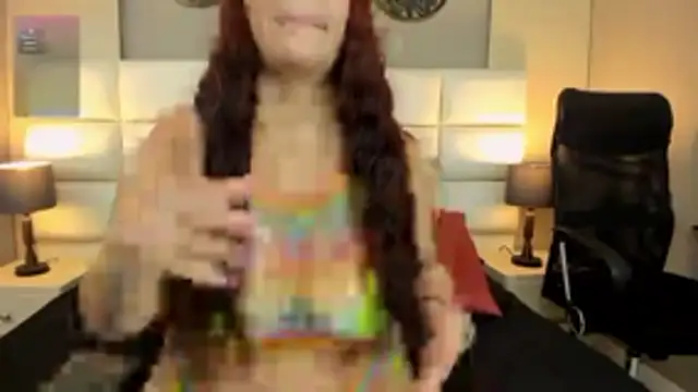 SuzzieSweet online show from February 25, 2026, 8:30 pm