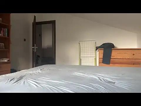 Snapshot of emilydee666 chatting on September 15, 2025, 4:57 am emilydee666 online show from September 15, 2025, 4:57 am