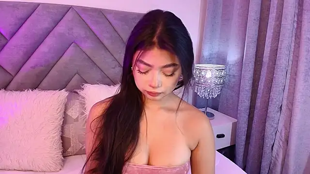 sara owens7 online show from April 21, 2026, 1:53 am