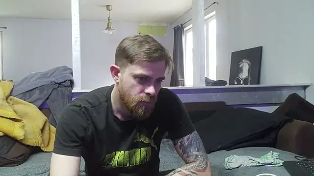 Snapshot of Bikerhot883hd chatting on February 9, 2026, 3:10 pm Bikerhot883hd online show from February 9, 2026, 3:10 pm