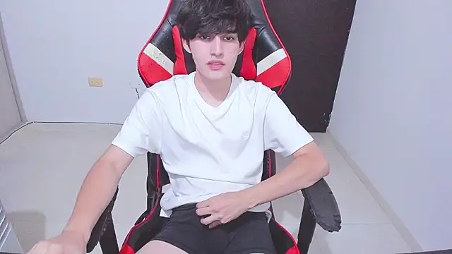 Snapshot of eren_188 chatting on February 1, 2026, 3:16 am eren 188 online show from February 1, 2026, 3:16 am