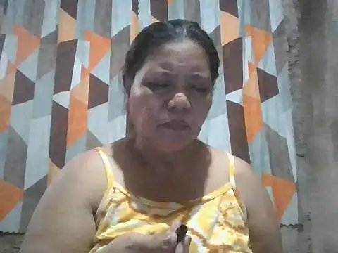 Snapshot of xxbernxxx chatting on May 29, 2026, 9:15 am xxbernxxx online show from May 29, 2026, 9:15 am