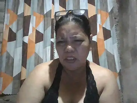 Snapshot of xxbernxxx chatting on April 19, 2026, 11:11 am xxbernxxx online show from April 19, 2026, 11:11 am