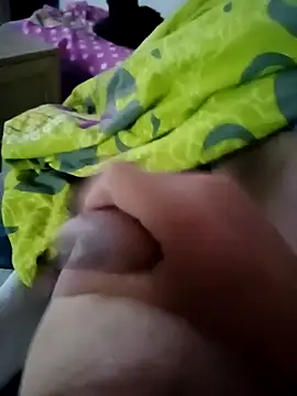 Micki2 online show from September 28, 2025, 5:36 am