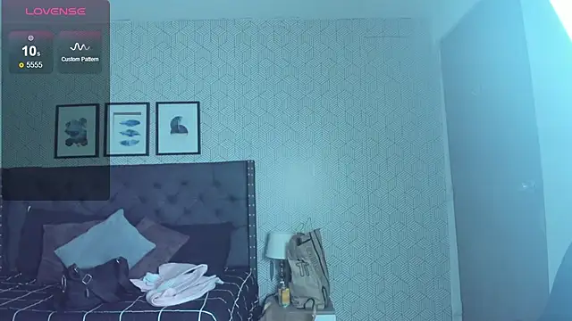 sweet  vanessa1 online show from November 22, 2025, 3:16 am