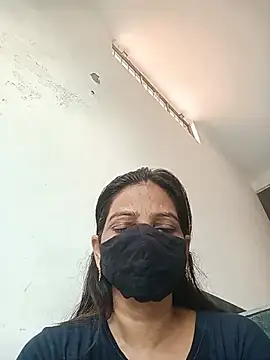 Snapshot of soni_yhakur chatting on June 26, 2026, 1:22 am soni yhakur online show from June 26, 2026, 1:22 am