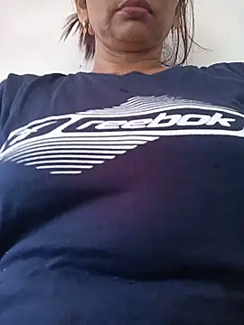Snapshot of soni_yhakur chatting on June 18, 2026, 9:36 am soni yhakur online show from June 18, 2026, 9:36 am