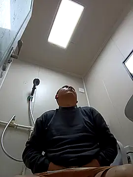 CWQ123 online show from April 7, 2026, 7:54 am