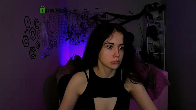 riley sanders online show from October 27, 2025, 10:49 am