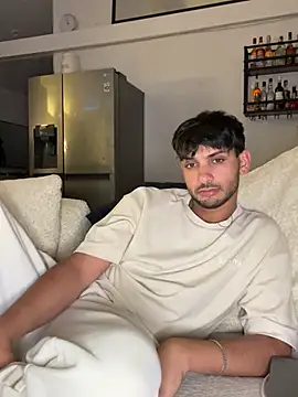 Snapshot of Gipsyboysteve chatting on February 16, 2026, 12:53 am Gipsyboysteve online show from February 16, 2026, 12:53 am