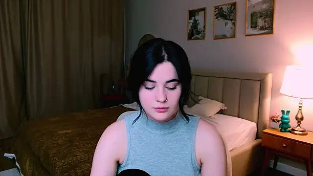 lil angel  online show from March 11, 2026, 12:26 am