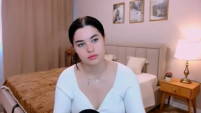 lil angel  online show from January 19, 2026, 9:24 am