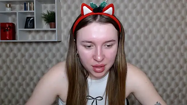 JuliaTopp  online show from February 14, 2026, 6:35 am