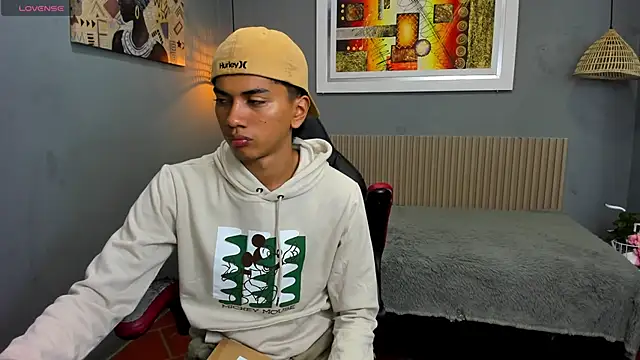 markbowie online show from November 11, 2025, 11:38 am