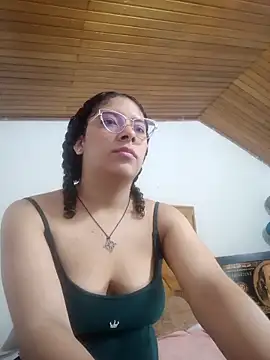 Snapshot of CATTALINAHOT chatting on March 16, 2026, 3:14 am CATTALINAHOT online show from March 16, 2026, 3:14 am