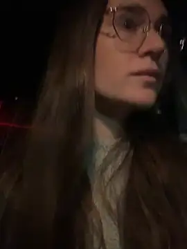 bambifarrina online show from March 2, 2026, 5:19 am