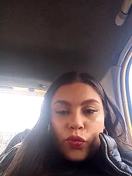 Snapshot of Laia__hadid chatting on September 26, 2025, 5:09 pm Laia hadid online show from September 26, 2025, 5:09 pm