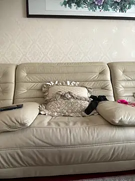 Snapshot of anna_yngs chatting on April 6, 2026, 3:02 am anna yngs online show from April 6, 2026, 3:02 am