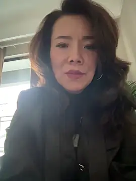 Snapshot of anna_yngs chatting on March 2, 2026, 10:22 am anna yngs online show from March 2, 2026, 10:22 am