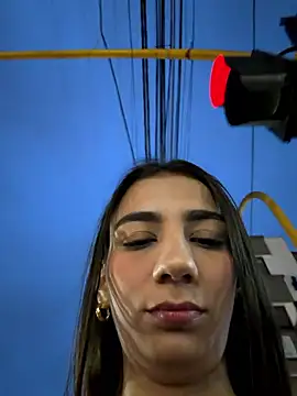 -juicy  online show from January 10, 2026, 11:11 pm