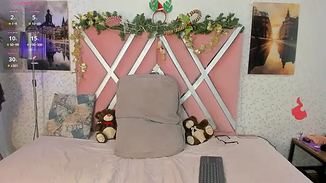 Sabrina Andrew online show from December 17, 2025, 1:38 pm