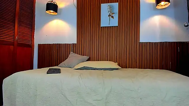 Snapshot of David_niet chatting on November 26, 2025, 6:19 pm David niet online show from November 26, 2025, 6:19 pm