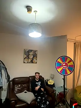 yourmaster2025 online show from October 17, 2025, 5:15 pm