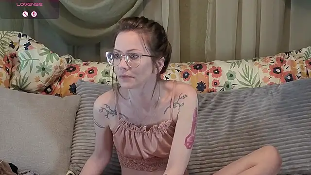 kohlbird online show from April 17, 2026, 3:42 am