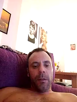 Snapshot of manchego85 chatting on October 4, 2025, 3:19 am manchego85 online show from October 4, 2025, 3:19 am
