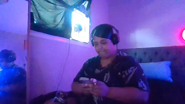 1n0nlythroat online show from June 28, 2026, 12:28 am