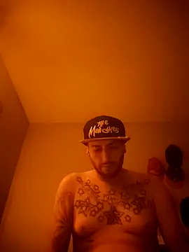 Snapshot of Blessdsoulja44 chatting on November 6, 2025, 10:19 am Blessdsoulja44 online show from November 6, 2025, 10:19 am