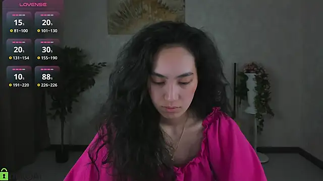 FlirtyAura online show from February 12, 2026, 3:06 am