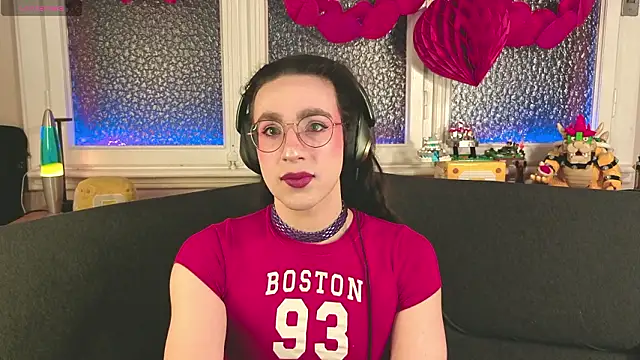 Zesty Peach online show from February 13, 2026, 12:21 am