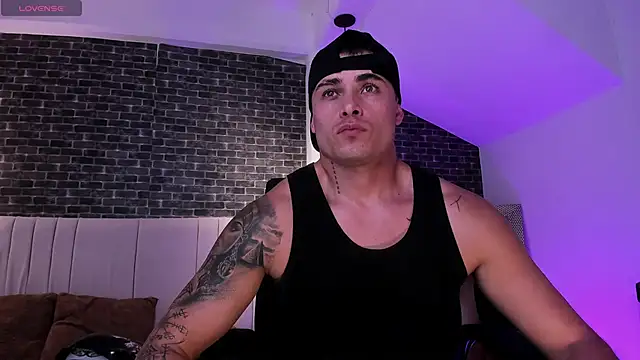 Snapshot of connorsmiith chatting on February 4, 2026, 7:31 pm connorsmiith online show from February 4, 2026, 7:31 pm